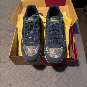 Saucony Shadow Original in Denim Camo and Marine unisex men’s 10.5/ women’s 12